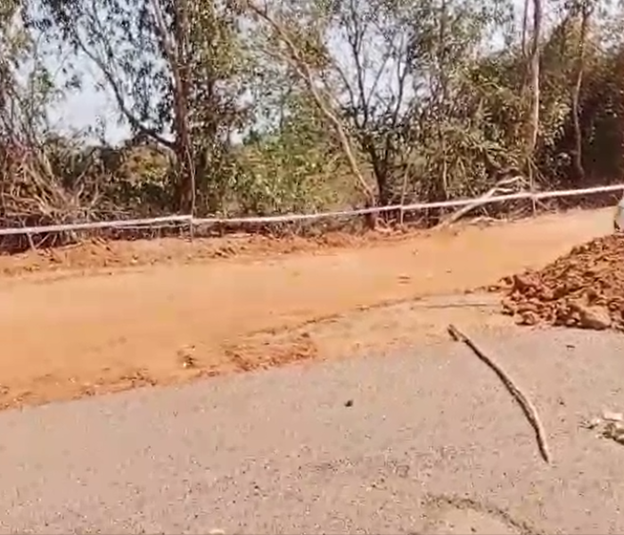 ಸೂಚನಾ ಫಲಕವಿಲ್ಲದ ರಸ್ತೆಗಳು