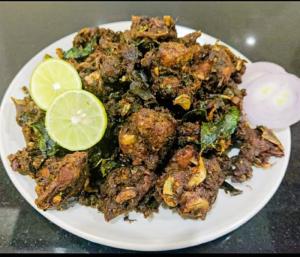KITCHEN TIPS: ಪೆಪ್ಪರ್ ಚಿಕನ್ ಕಬಾಬ್ ಮಾಡುವ ವಿಧಾನ