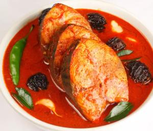 KITCHEN TIPS: ಸಿಂಪಲ್‌ & ಟೇಸ್ಟಿ ಫಿಶ್‌ ಕರಿ ಮಾಡುವ ವಿಧಾನ
