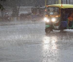 KARNATAKA RAIN : ಮುಂದಿನ 3 ಗಂಟೆಯಲ್ಲಿ ಕರ್ನಾಟಕದ ಈ ಭಾಗದಲ್ಲಿ ವರುಣಾರ್ಭಟ ಶುರು