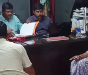 ಬೆಳಗಾವಿ : ಅಂಗನವಾಡಿ ಸಹಾಯಕಿಯ ವರ್ಗಾವಣೆಗೆ ಲಂಚ ಬೇಡಿಕೆ | ಅಧಿಕಾರಿಗಳು ಲೋಕಾಯುಕ್ತ ಬಲೆಗೆ