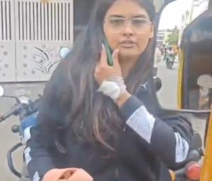 ಬೆಂಗಳೂರು : ಆಟೋ ಡ್ರೈವರ್‌ಗೆ ಚಪ್ಪಲಿಯಿಂದ ಧಳಿಸಿದ ಯುವತಿ