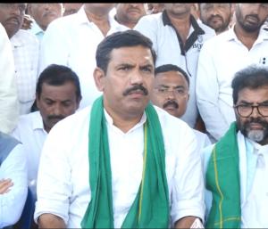  TUMAKURU NEWS |  ತುಮಕೂರಿನಲ್ಲಿ ಹೋರಾಟಗಾರರ ಮೇಲೆ FIR, ಗುಬ್ಬಿ ಕಾಮಗಾರಿ ಸ್ಥಳಕ್ಕೆ ಭೇಟಿ ಕೊಟ್ಟ ವಿಜಯೇಂದ್ರ