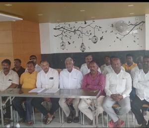 Tipatur : ತಹಶೀಲ್ದಾರರಿಗೆ ಕಾನೂನು ಗೊತ್ತಿಲ್ಲ | ದಲಿತ ಮುಖಂಡರ ಆಕ್ರೋಶ