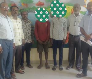 TUMAKURU : ಕಾರ್ಮಿಕ ಇಲಾಖೆ ದಾಳಿ | ಇಬ್ಬರು ಬಾಲಕರ ರಕ್ಷಣೆ