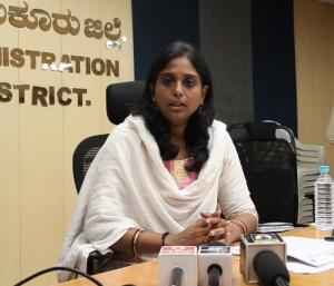 TUMAKURU : ಕಲ್ಪತರು ನಾಡಿನಲ್ಲಿ ಹೆಚ್ಚಿದ ಕರೊನಾ ಆತಂಕ | ಶಾಲೆಗಳಿಗೆ ಹೊಸ ಮಾರ್ಗಸೂಚಿ ಹೊರಡಿಸಿದ ಜಿಲ್ಲಾಡಳಿತ