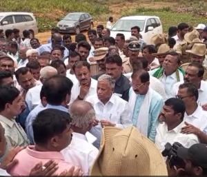 Tumakuru : ಆರದ ಹೇಮೆ ಕಿಚ್ಚು | ಇಂದು ಸುಂಕಾಪುರಕ್ಕೆ ಕೇಂದ್ರ ಸಚಿವ ವಿ ಸೋಮಣ್ಣ ಭೇಟಿ