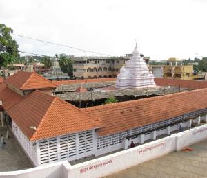 MANGALORE : ಕದ್ರಿ ಮಂಜುನಾಥ ದೇವಸ್ಥಾನದಲ್ಲಿ ಮಳೆ ಹಾನಿಗೊಳಗಾದ ಸಂತ್ರಸ್ತರಿಗೆ ಊಟದ ವ್ಯವಸ್ಥೆ
