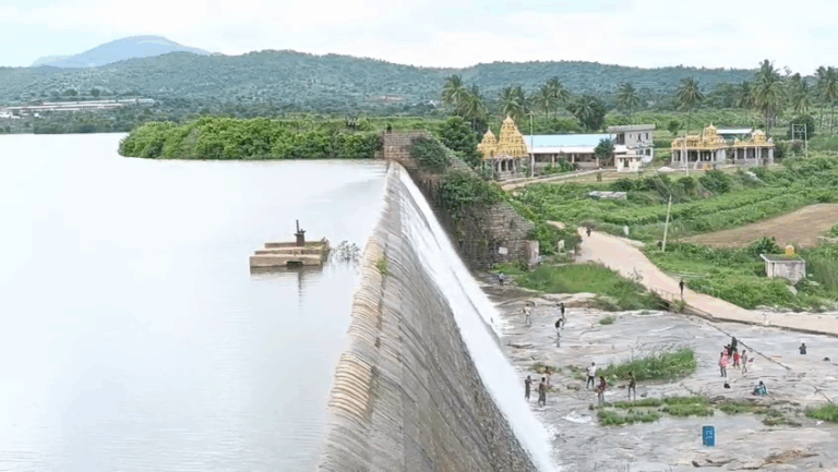 vlcsnap-2025-09-26-19h04m25s977