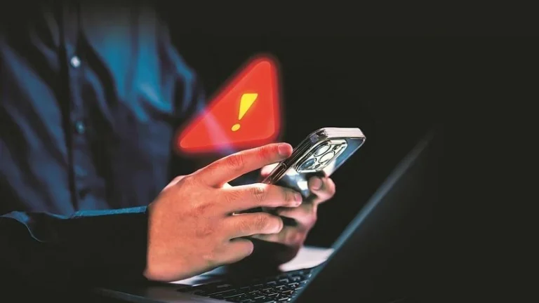 ನಕಲಿ ಬ್ಯಾಂಕಿಂಗ್ ಅಪ್ಲಿಕೇಶನ್‌