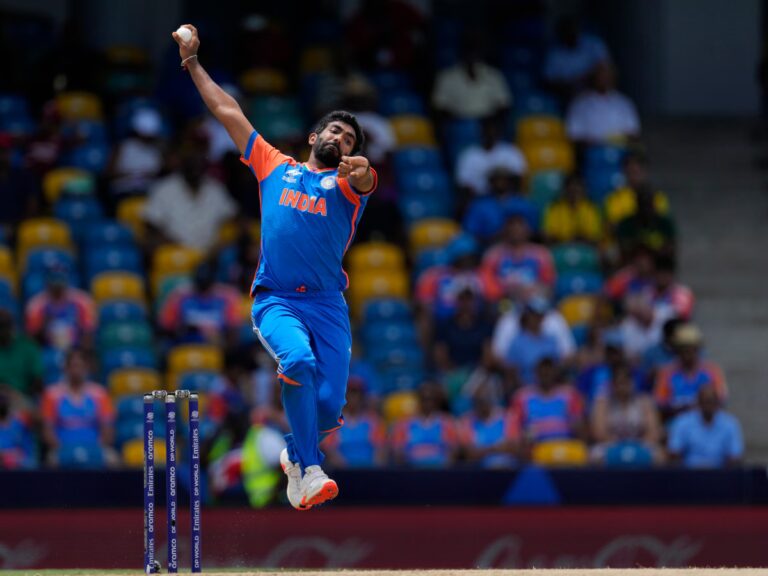 jasprit-bumrah-bowling-ap-1-2024-07-9b4a2538abf819e024735305fa04c96f