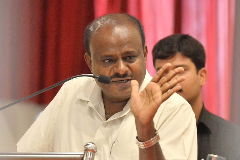 Bengaluru: Karnataka Chief Minister H. D. Kumaraswamy addresses during a JD-S programme in Bengaluru on June 7, 2019. (Photo: IANS)