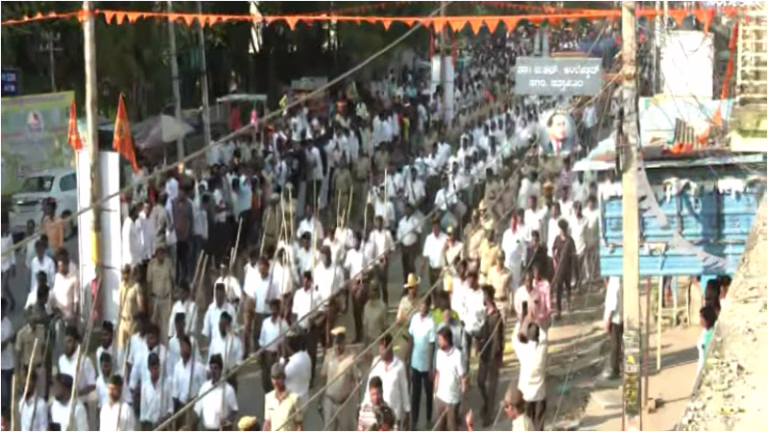 RSS-Route-March-in-Chittapur-successful
