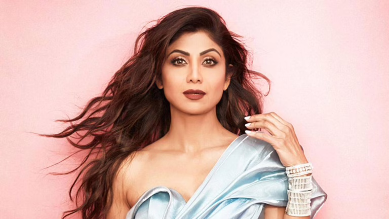 Actor-Shilpa-Shetty-Kundra-turns-48-today-on-June-_1686203213313