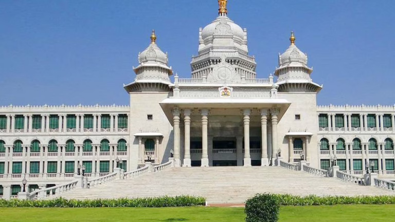 Suvarna-Vidhana-Soudha-2