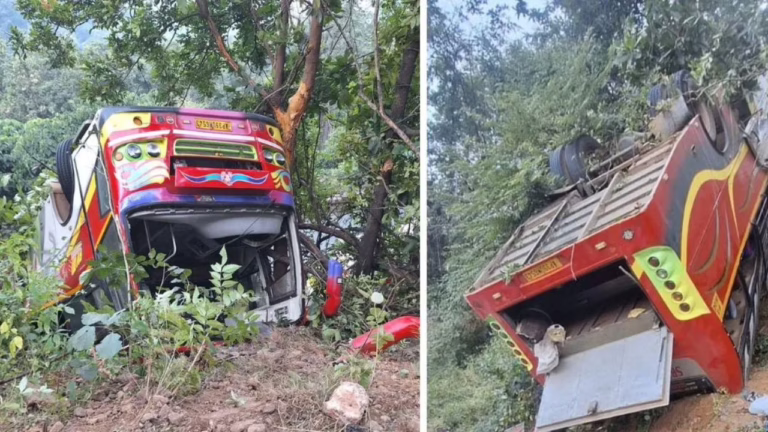 bus-accident-2025-12-12-09-55-00