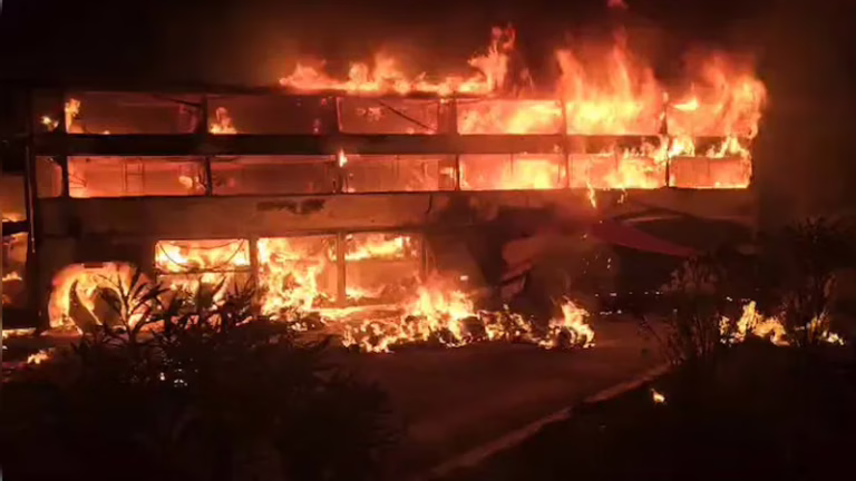 Bus-Fire
