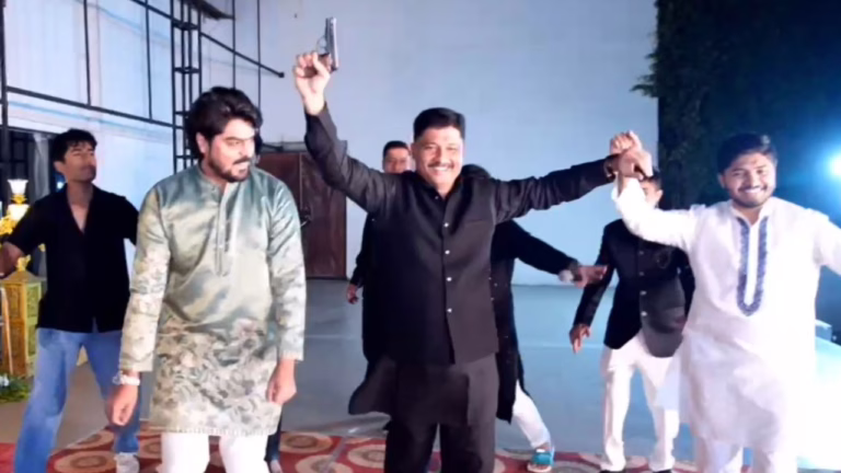 Congress_leader_dance