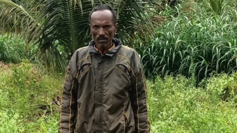 finance-staff-threatens-to-seize-house-farmer-commits-suicide-in-channarayapatna