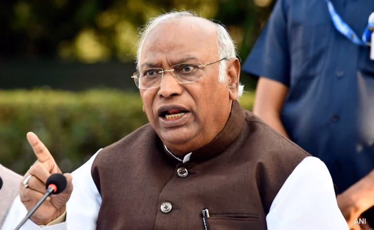 2i9rci48_mallikarjun-kharge_625x300_01_May_24