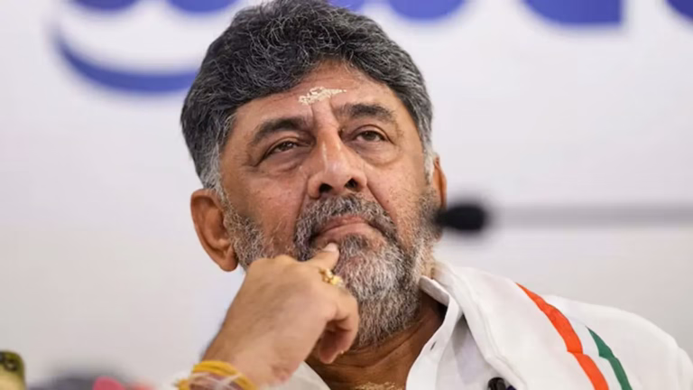 big-action-in-national-herald-case-delhi-police-issues-notice-to-karnataka-deputy-cm-dk-shivakumar-seeking-financial-records-1764954106428-16_9