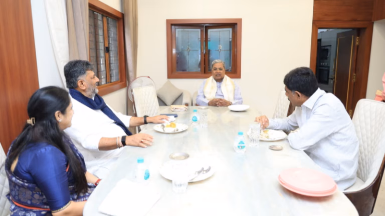 DKS-Siddaramaiah