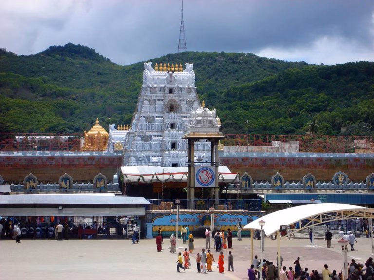 Sri-Venkateswara-Swamy-Temple-Tirumala-Tirupati-India