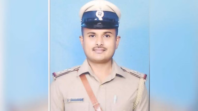 manki-station-PSI-abhinandan-gowda