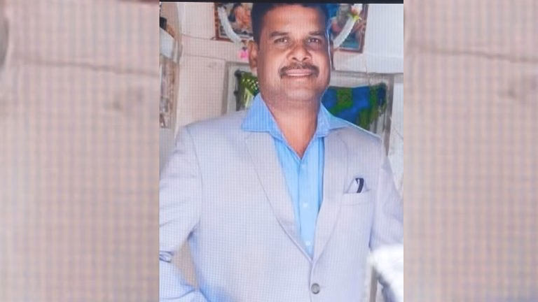 Tumakuru-RI-Caught-To-Lokayukta-While-Taking-Bribe-